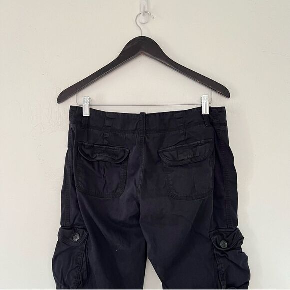 Old Navy Black Pockets Straight Leg Cargo Pants - Picture 8 of 9